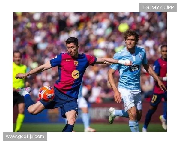 拉菲尼亚点球双响巴萨领先 拉菲尼亚点球双响巴萨领先